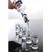 Free-flow pourer